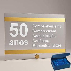 Placa-em-Acrilico-Personalizada-–-Comemoracao-50-Anos